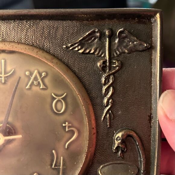 Vintage 1960s KLEIN Desk Clock Pharmacy RX Alchemy Symbols Brass w Dome Glass - Picture 5 of 10